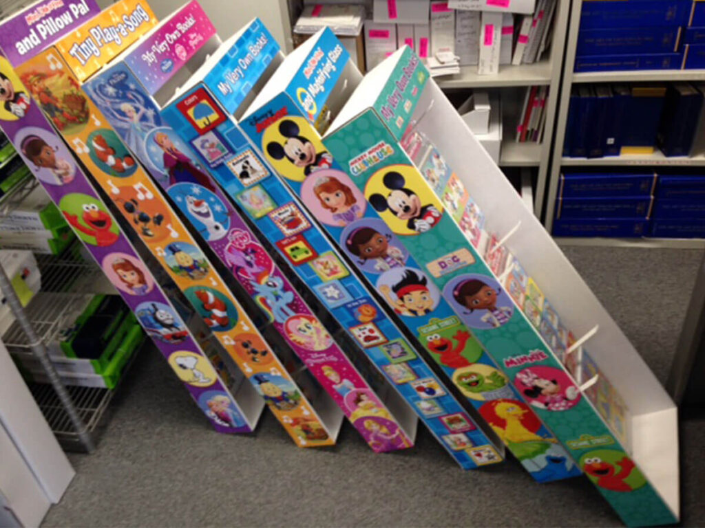 banner Toy Games Displays